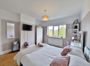 Photo 11- click for photo gallery